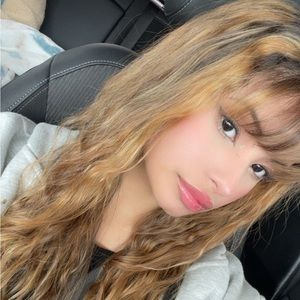 Meet your Posher, Joannis